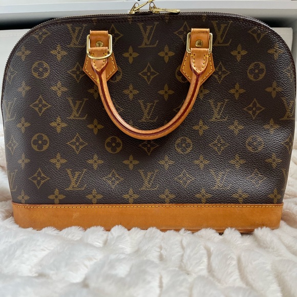 SOLD - Picture 2 of 16